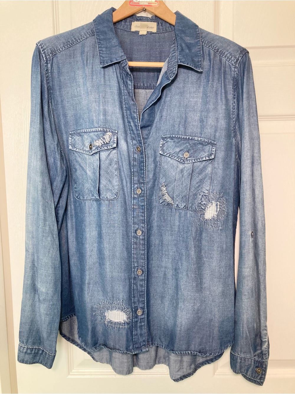 cloth & stone Size XL Distressed Denim Button-Up Shirt